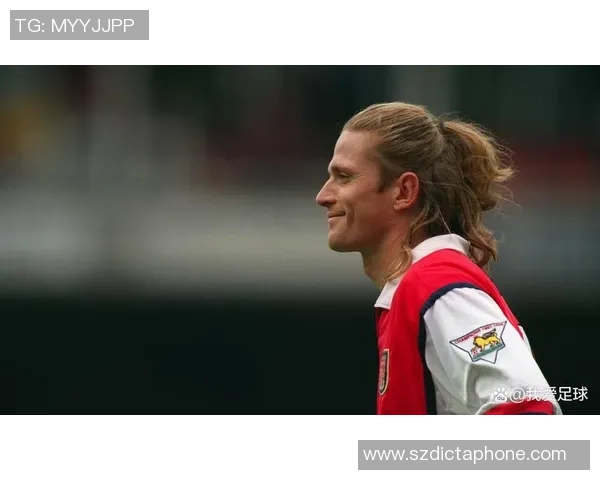 现役70后足球明星的辉煌历程与传奇故事揭秘