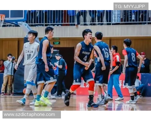 重庆篮球队与上海篮球队赛后分析灵活性表现及战术调整探讨